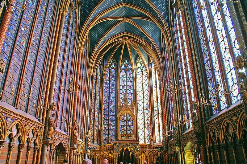 800px-Sainte_chapelle_-_Upper_level