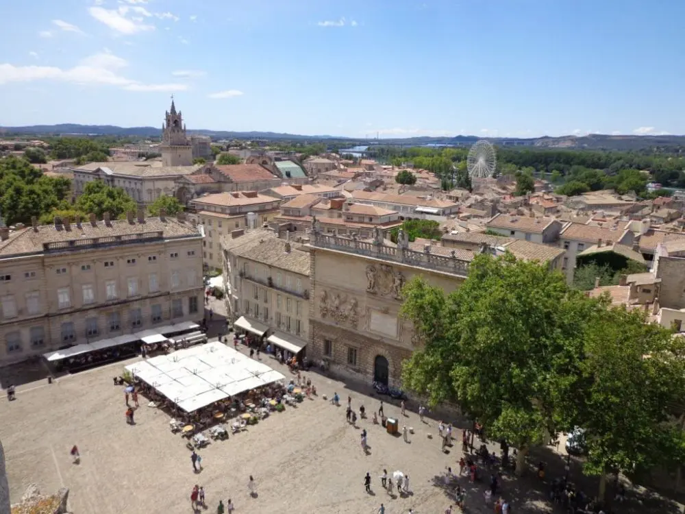 Avignon Carousel 1