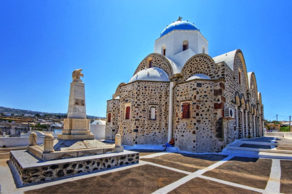 Church,_Vothonas,_Santorini_(1360266577)