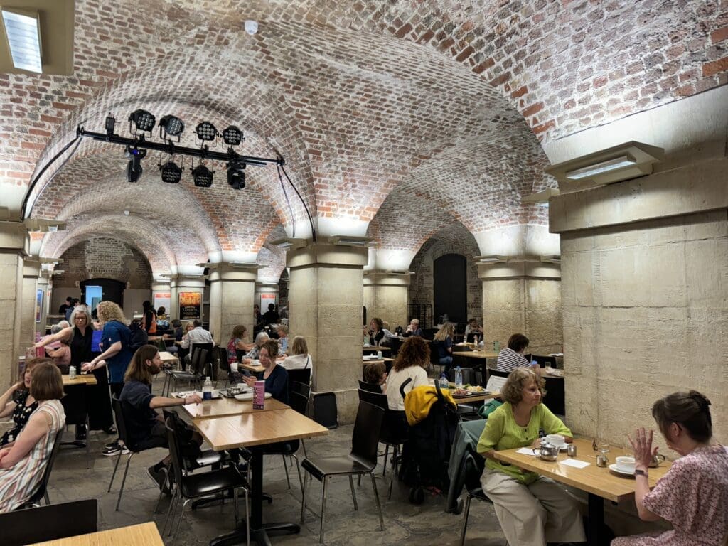 cafe in the crypt london