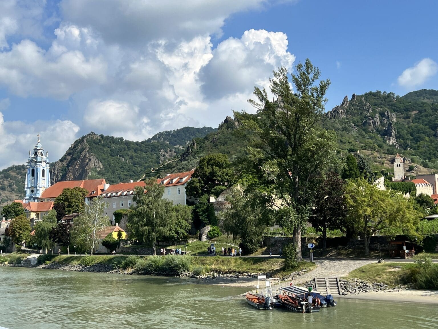 Dunstein Dürnstein on the Danube: Wachau Valley's Hidden Gem | Guidester