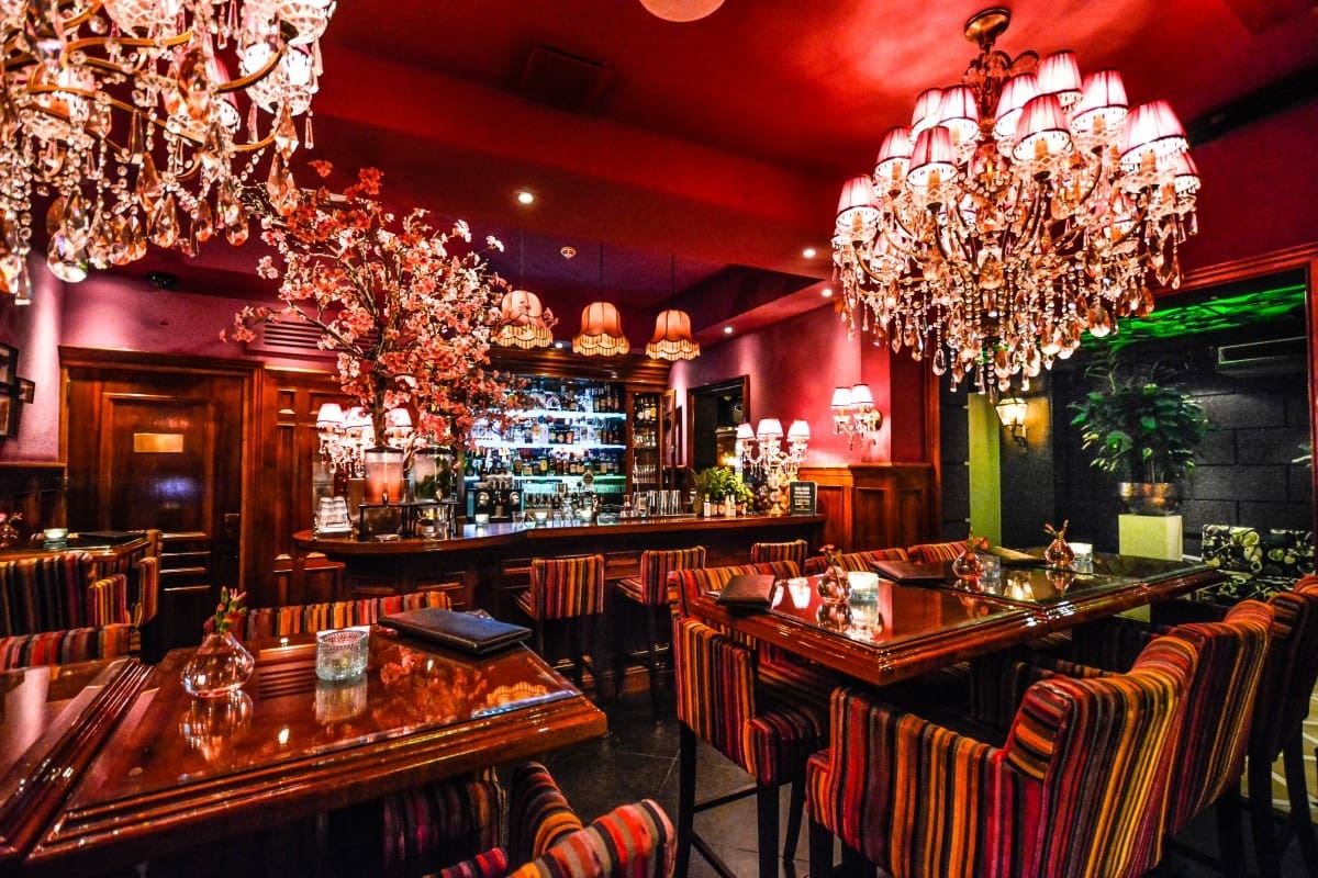 amsterdam_netherlands_hotel_lobby_bar_cafe_coffee_dining-1191549