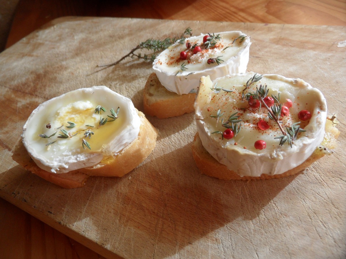cheese_goat_cheese_mediterranean_raw_milk_cheese_au_gratin_enjoy_starter_honey-1161535