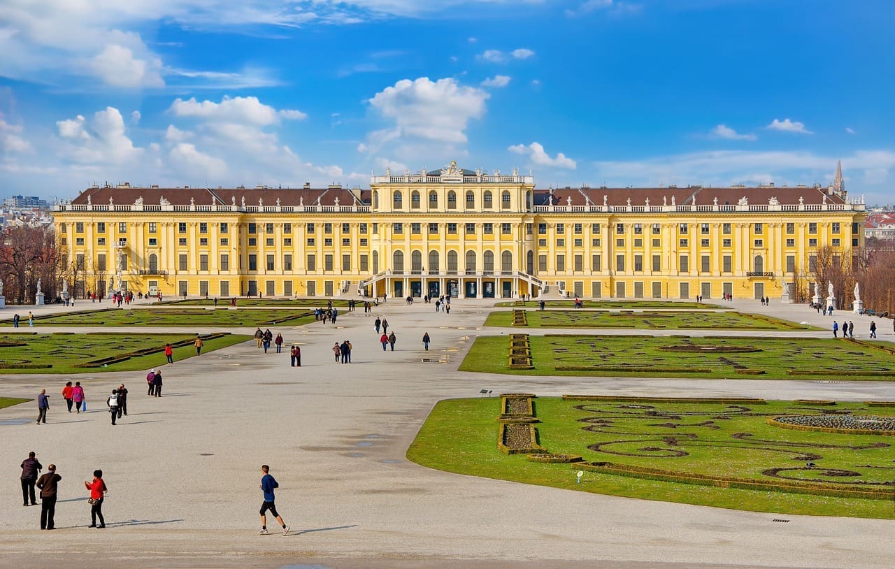 schonbrunn palace vienna